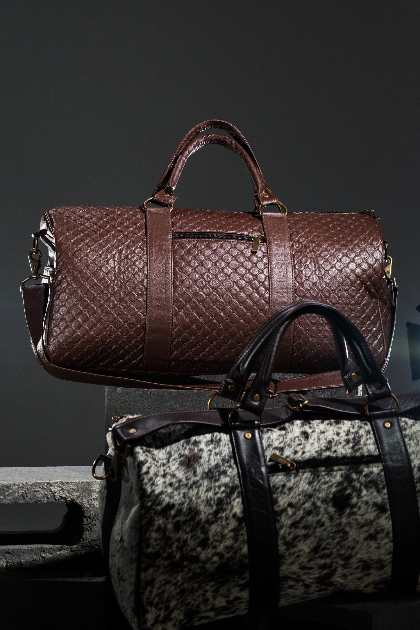 HORSE DUFFLE BAG